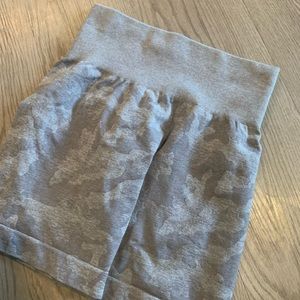 NVGTN Grey Camo Seamless Shorts Size XS